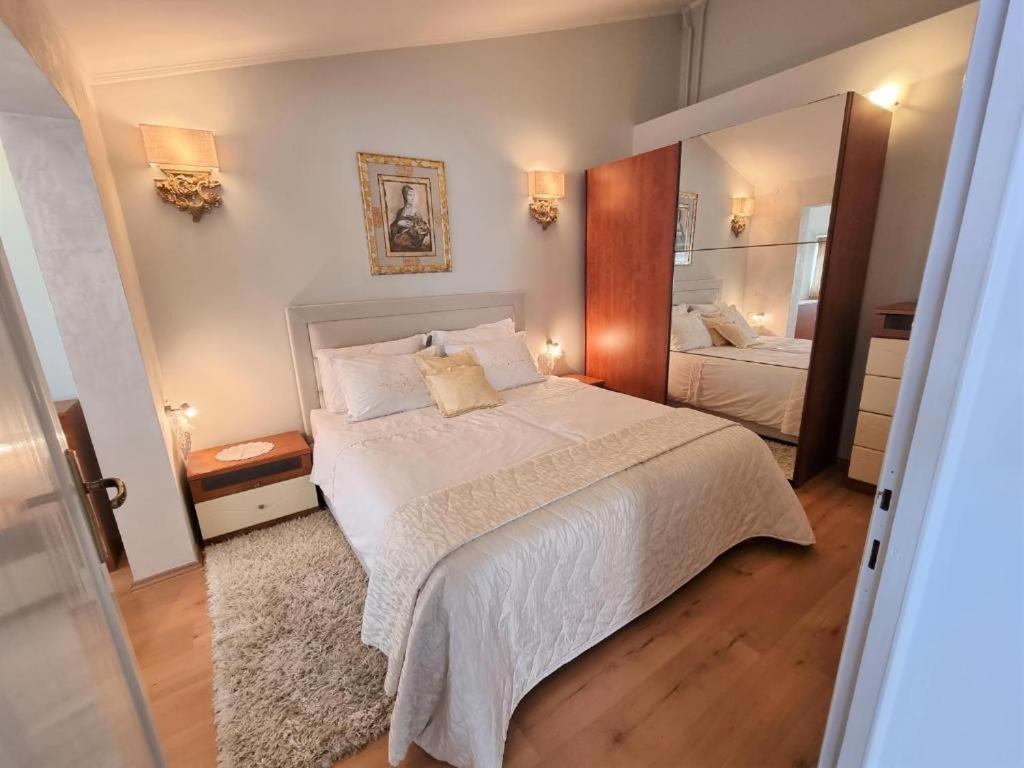 Apartments Ragusa Rovinj Exteriör bild