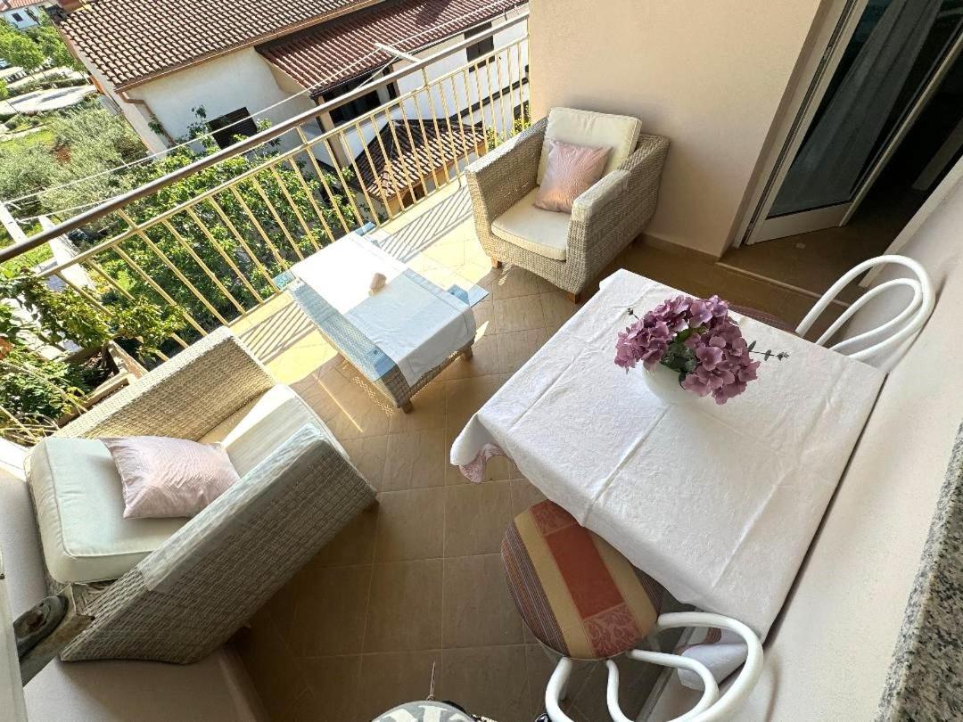 Apartments Ragusa Rovinj Exteriör bild